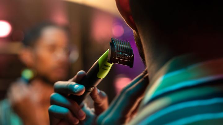 Immagine prodotto Philips OneBlade 360 con connettività Face
