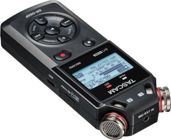 Produktbild Tascam Audio-Recorder DR-05XP mit DR11CMK und Kopfhörer (Mehrspurrecorder)