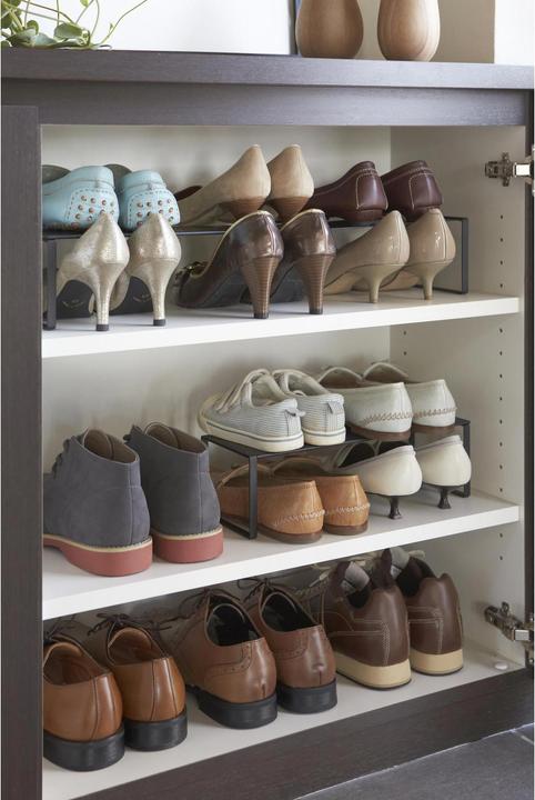 Actual product image Yamazaki FRAME pull-out shoe rack (60 x 12 x 10 cm)