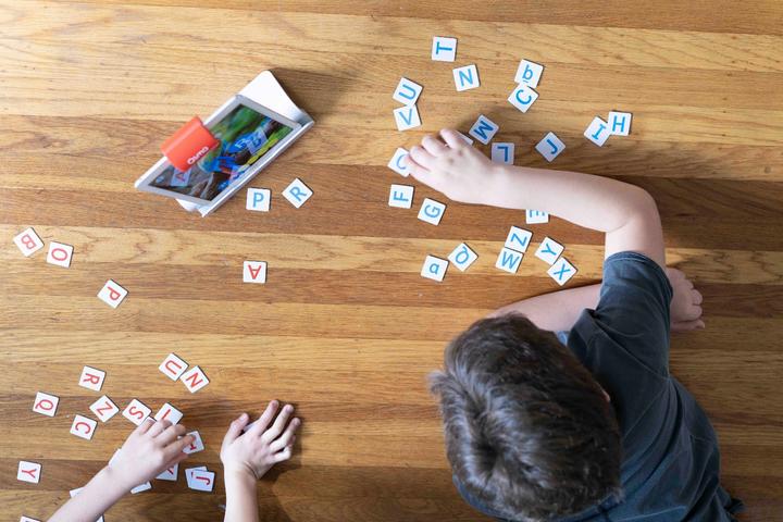 Produktbild Play Osmo Genius Kit für iPad inkl. Osmo-Basis (E) (Englisch)
