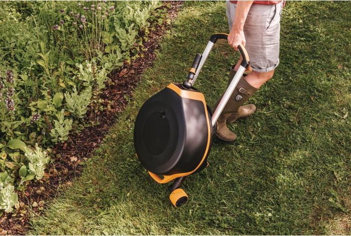 Actual product image Fiskars Waterwheel with wheels (27 m)