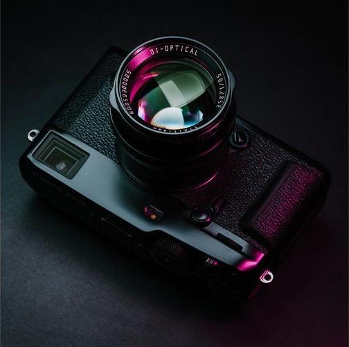 Image du produit TTArtisan 50mm f1.2 pour monture Fuji FX (APS-C) (Fujifilm X, APS-C / DX)