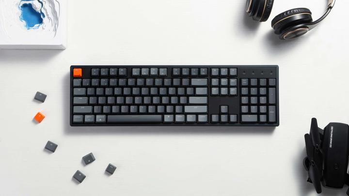 Produktbild Keychron K10 (CH, Kabelgebunden, Kabellos)