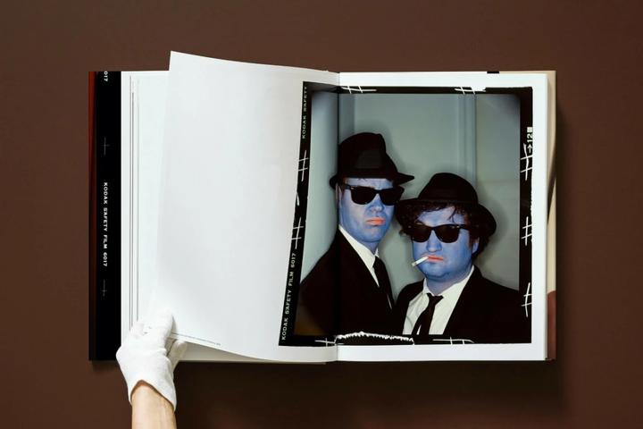 Produktbild Annie Leibovitz (Deutsch, Hans-Ulrich Obrist, Graydon Carter, Paul Roth, Annie Leibovitz, Steve Martin, 2022)