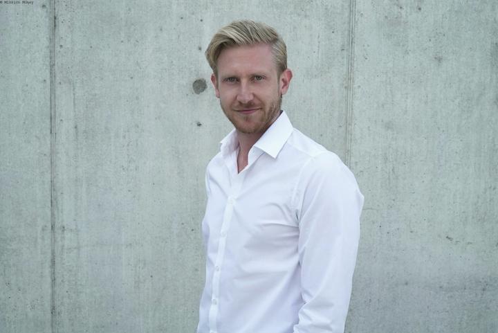 Produktbild Was ich mit 20 Jahren gerne über Geld, Motivation, Erfolg gewusst hätte (Deutsch, Mario Lochner, 2020)