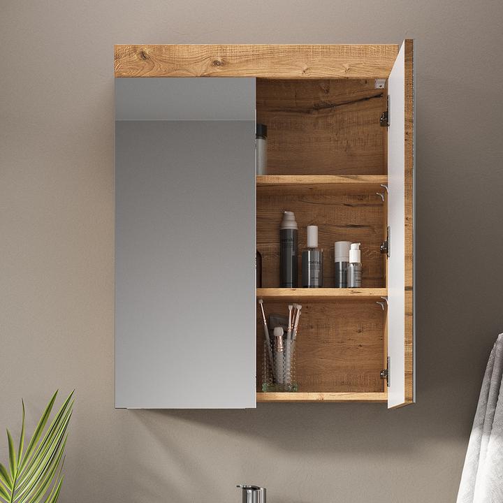 Actual product image Vicco Luna
