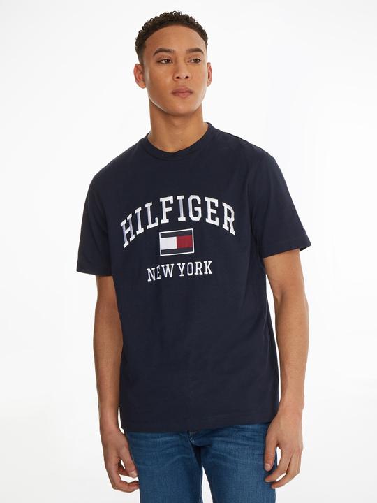 Actual product image Tommy Hilfiger MODERN VARSITY TEE, blue(blue), size M (M)
