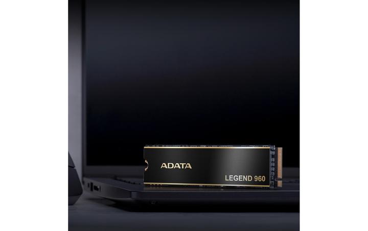 Produktbild Adata Legend 960 (2000 GB, M.2 2280)