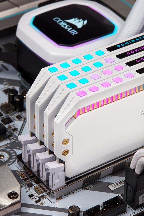 Produktbild Corsair Dominator Platinum RGB (4 x 16GB, 3200 MHz, DDR4-RAM, DIMM)