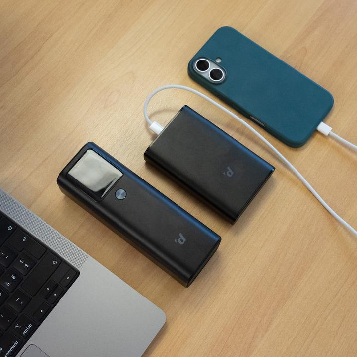 Actual product image Digitec Powerbank (15000 mAh, 30 W, 55.50 Wh)