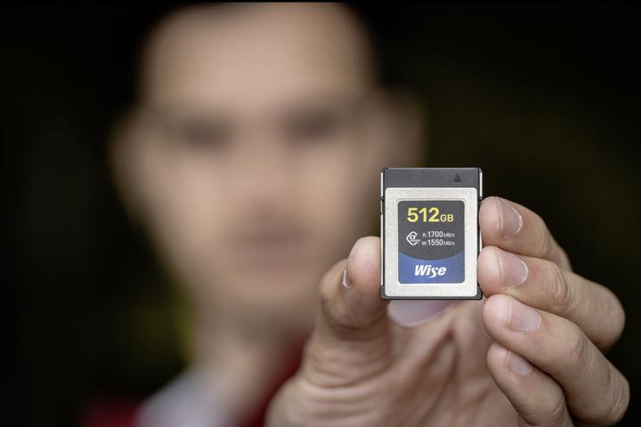 Image du produit Wise WI-CFX (512 Go, CFexpress type B)
