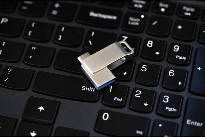 Image du produit Goodram Clé USB ODA3 USB Type-A / USB Type-C 3.2 Gen 1 (3.1 Gen 1) (32 Go, USB-A, USB-C)