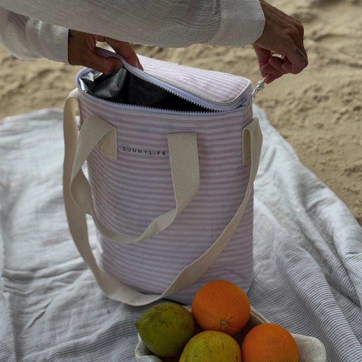 Actual product image Sunnylife Kühltasche Drinks Light Lazy Days Pink Stripe (8 l)
