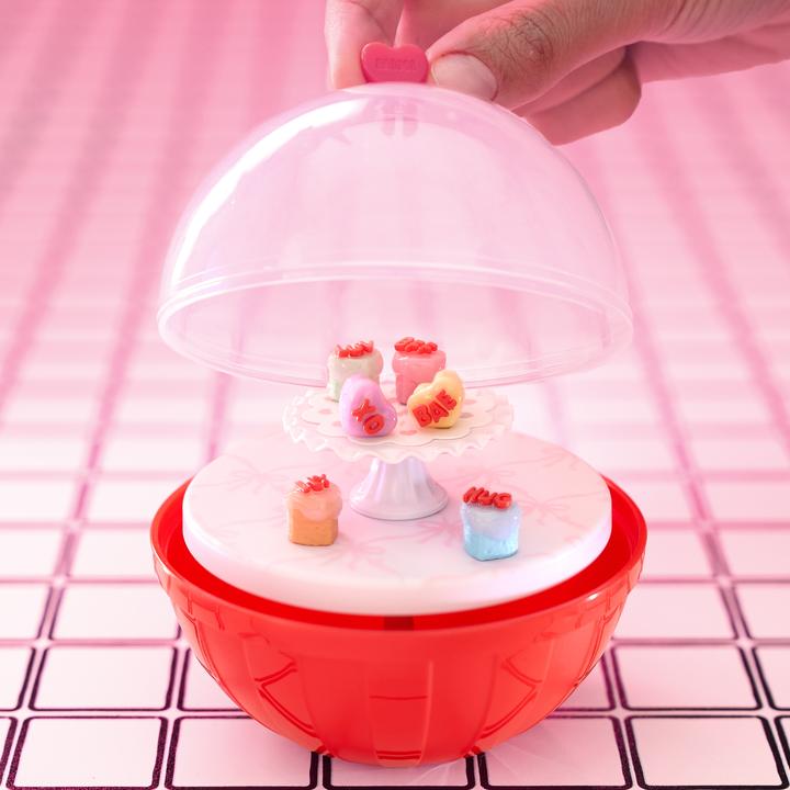 Immagine prodotto MGA 's Miniverse - Make It Mini With Love in PDQ