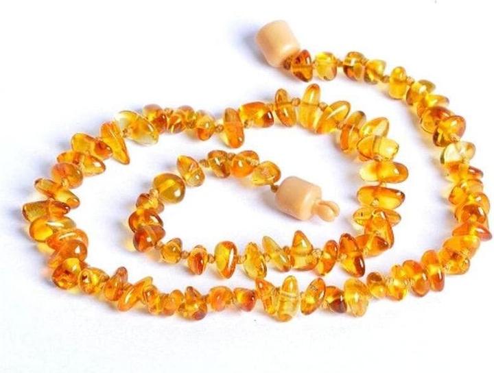 Actual product image Grünspecht Amber necklace