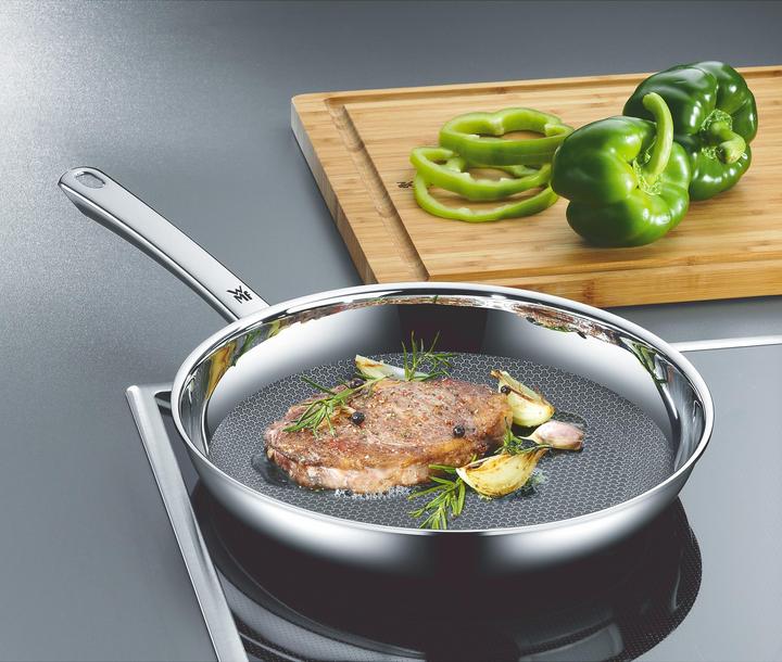 Produktbild WMF Professional Resist (28 cm, Bratpfanne, Edelstahl, Aluminium)