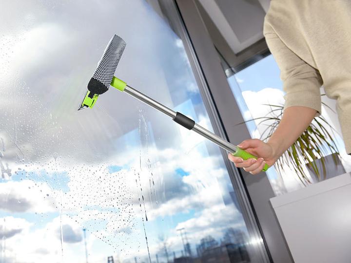 Actual product image Pearl Glass and window cleaner