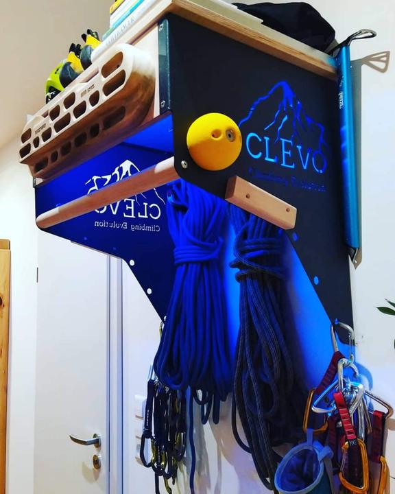 Image du produit Clevo Climbing Bundle CLEVO Wall + Hangboard