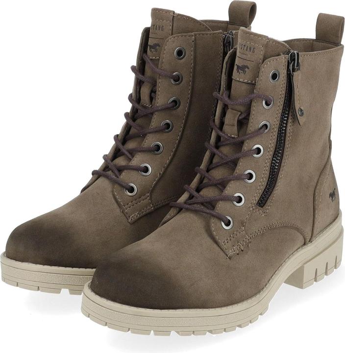 Actual product image Mustang Stiefelette (41)