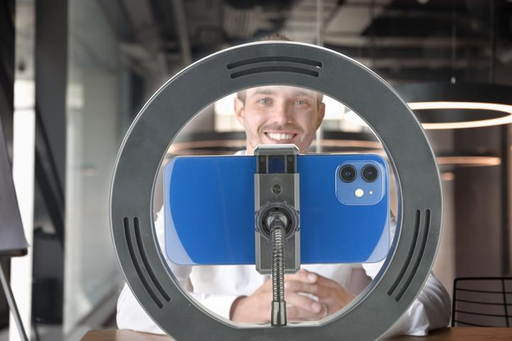 Produktbild Cellularline Selfie Ring - Universale