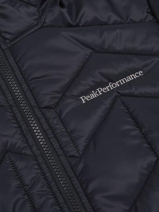 Actual product image Peak Performance Women's Elevate Liner Hybrid Hood (M)