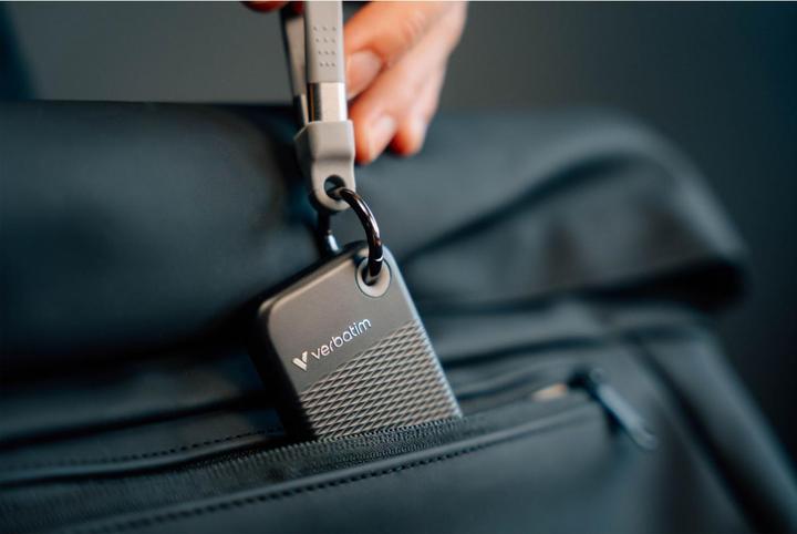 Actual product image Verbatim Pocket SSD (2000 GB)