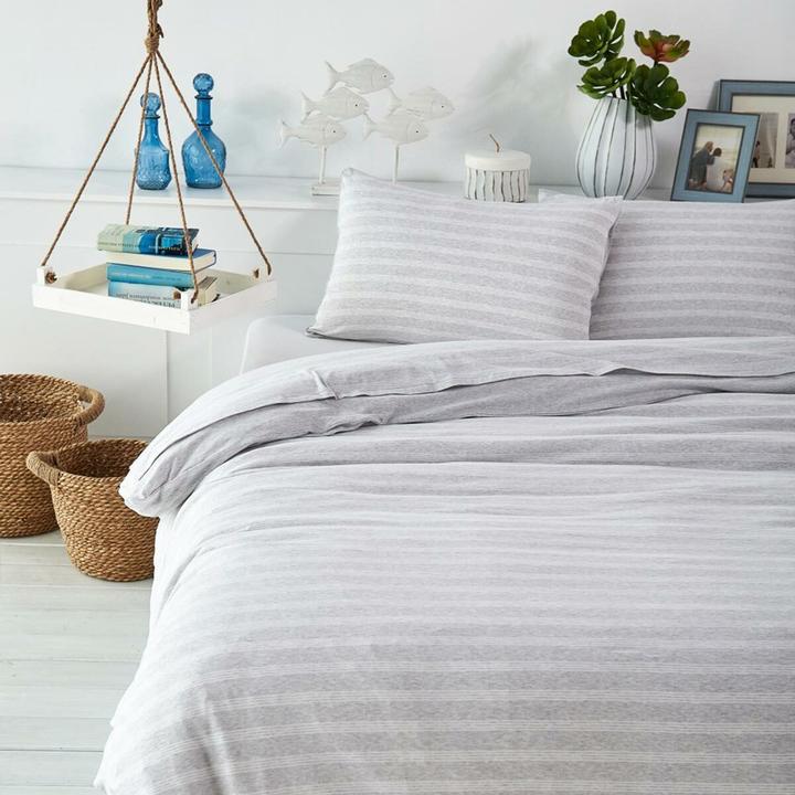 Actual product image BettwarenShop Melange stripes (Bedding set, 135x200 cm + 80x80 cm)