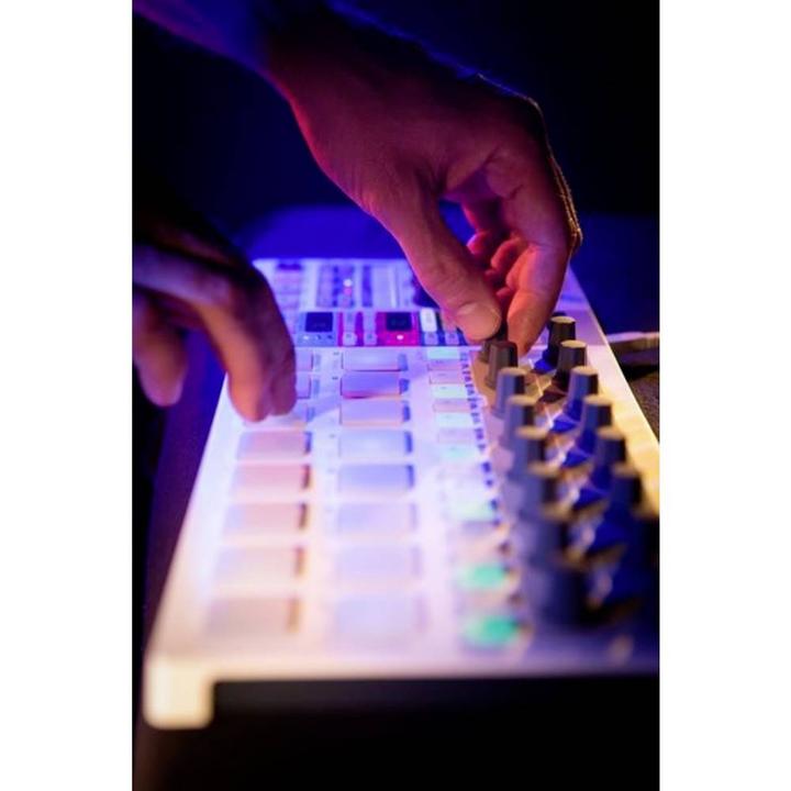 Produktbild Arturia BeatStep Pro (Controller)