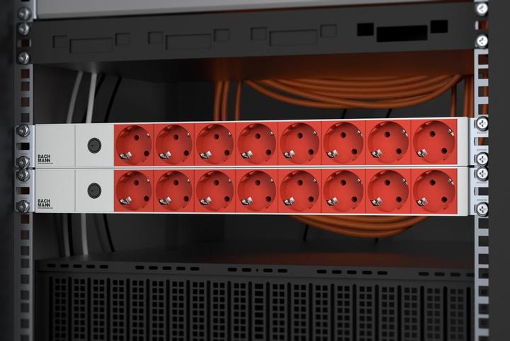 Image du produit Bachmann Bâti de prises 19" 8x contact de protection C14 mâle