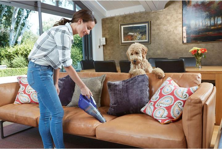 Immagine prodotto Black & Decker Aspirapolvere a batteria Dustbuster 12V Pet