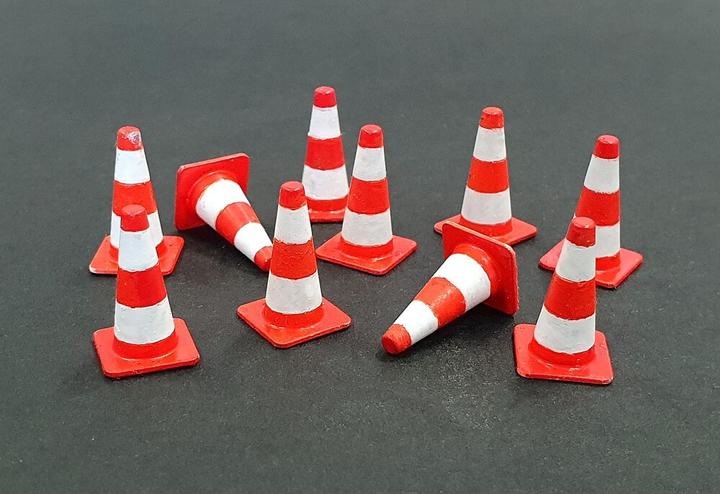 Immagine prodotto Plus Model Coni per il traffico