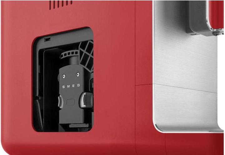 Actual product image Smeg Fully Automatic Coffee Machine 50's Style red