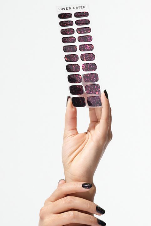 Actual product image Love'n Layer - Space Deep Purple (Space Deep Purple, UV gel varnish)
