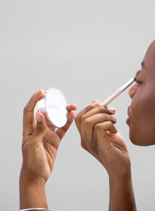Actual product image Ere Perez Corn Setting Powder