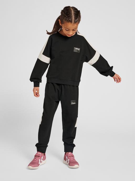 Actual product image hummel Marlee Pants (104)