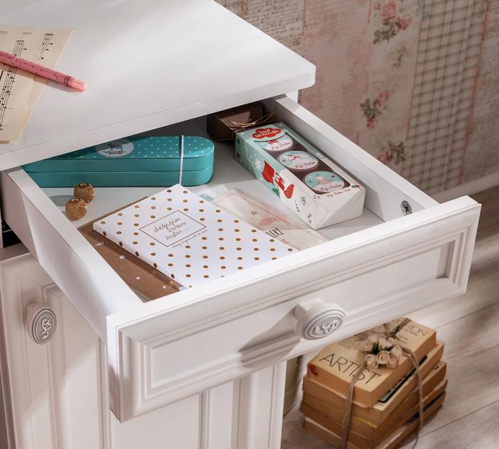 Actual product image Skye Decor Nelson