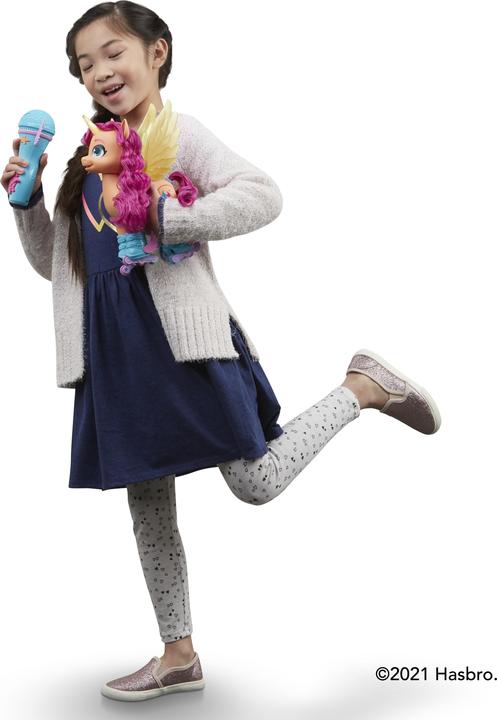 Image du produit My Little Pony Une nouvelle génération de chanteurs et de patineurs pour s'amuser avec Starscout ensoleillé