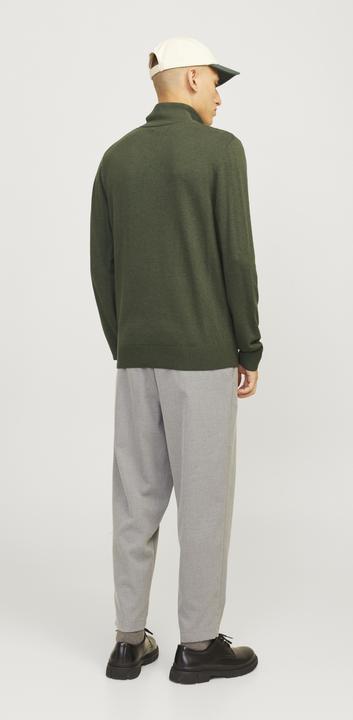 Actual product image Jack & Jones Plain knitted jumper with half zip Knitted jumper with half zip (M)