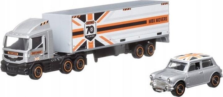 Produktbild Matchbox Super Convoy Sortiment, Sattelzug mit abnehmbaren Sattelschlepper, ein zusätzliches Fahrzeu