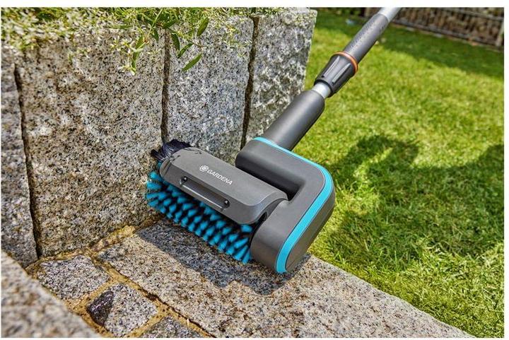 Actual product image Gardena Medium roller brush for AquaBrush
