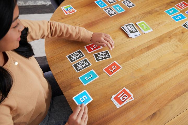 Produktbild Mattel Games Weniger ist mehr (Deutsch)