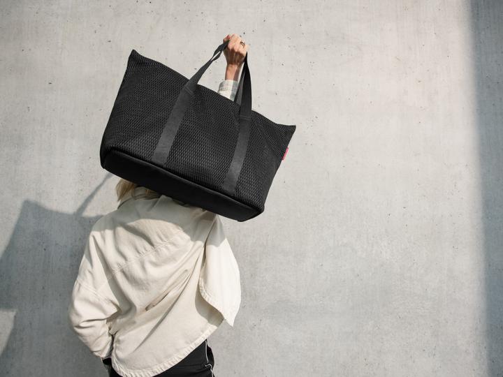 Produktbild reisenthel extralite shopper L mesh black