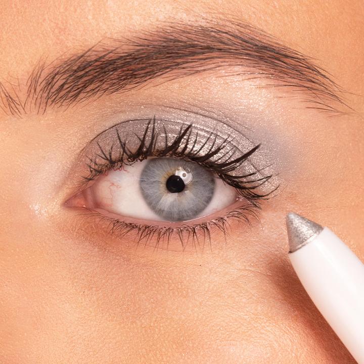 Actual product image Veralab Every Way - Style Eyeshadow N.10 Silver Flash (10)