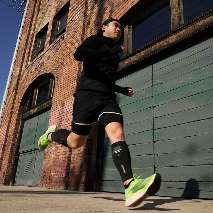 Actual product image Theragun Compression sleeve Recoverypulse