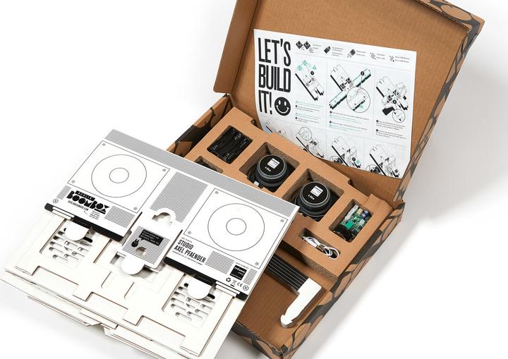 Image du produit Berlin BoomBox Cardboard Soundsystem (Fonctionnement sur piles)