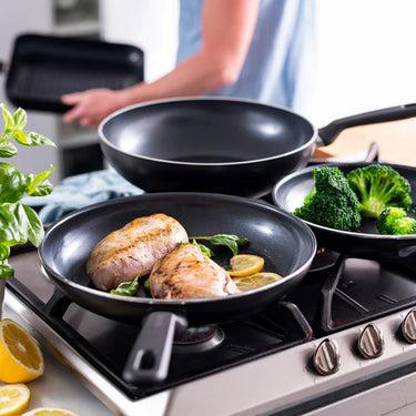 Produktbild Greenpan Memphis koekenpan 28cm - zwart - inductie - PFAS-vrij (28 cm, Bratpfanne, Keramik)