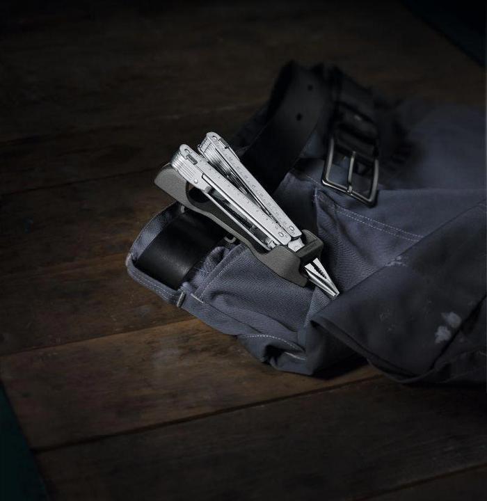 Actual product image Victorinox SwissTool X (24 Functions)