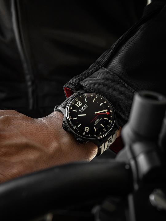 Immagine prodotto U-Boat 8770/A Capsoil Qs. Doppotempo DLC 45mm 10ATM (Fatto in Svizzera, 45 mm)