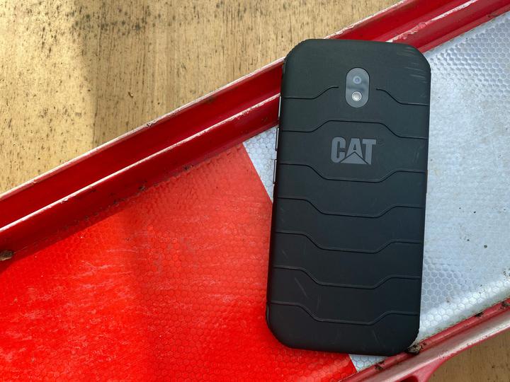 Produktbild Cat S42 (32 GB, Black, 5.50", Dual SIM, 13 Mpx, 4G)