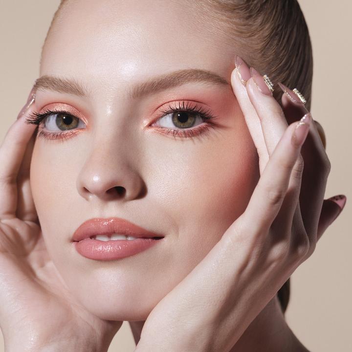 Actual product image Anastasia Beverly Hills Glam To Go Mini Palette